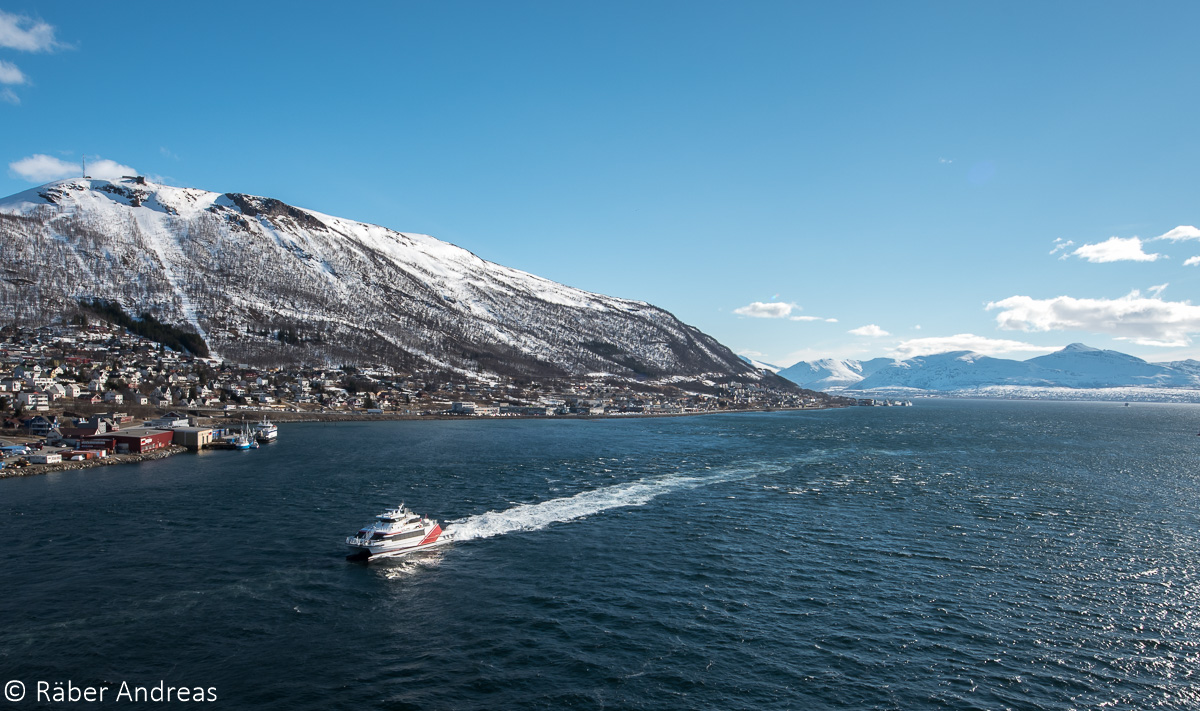 Blick von der Tromsøbrua